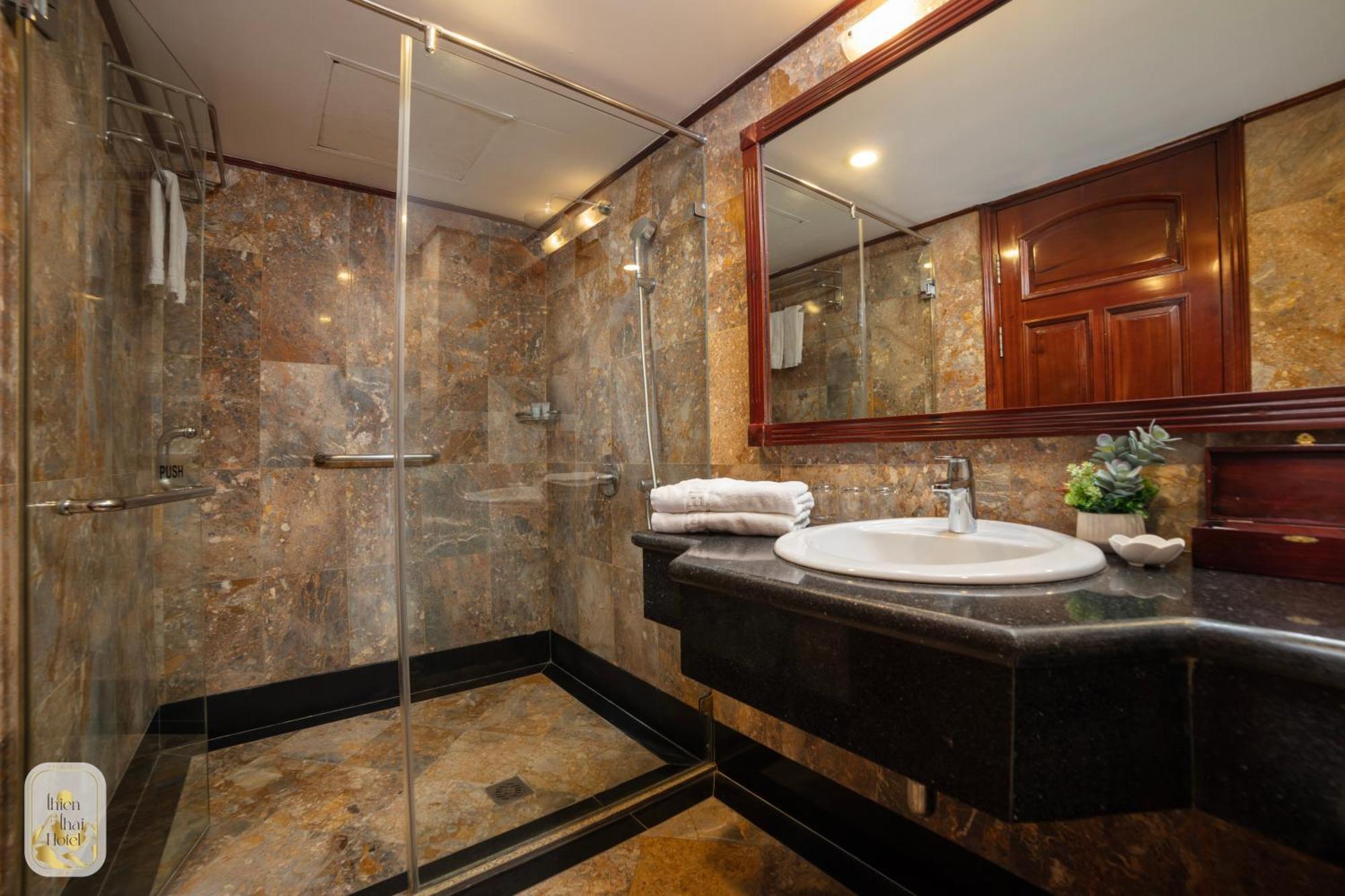Thien Thai Hotel & Spa Ханой Екстер'єр фото